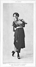 Jeanne Lysana à ses débuts au Théâtre de la Renaissance [Les Modes, 1919]