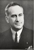 Stefan Osusky en juillet 1937 (photo Harcourt)